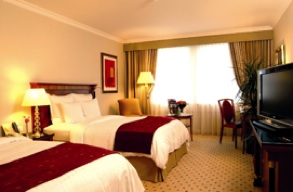 Hotel_room